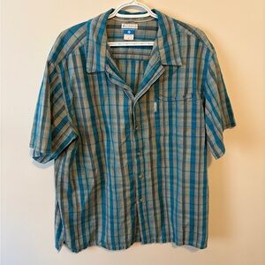 Columbia Blue Plaid Button Down Shirt